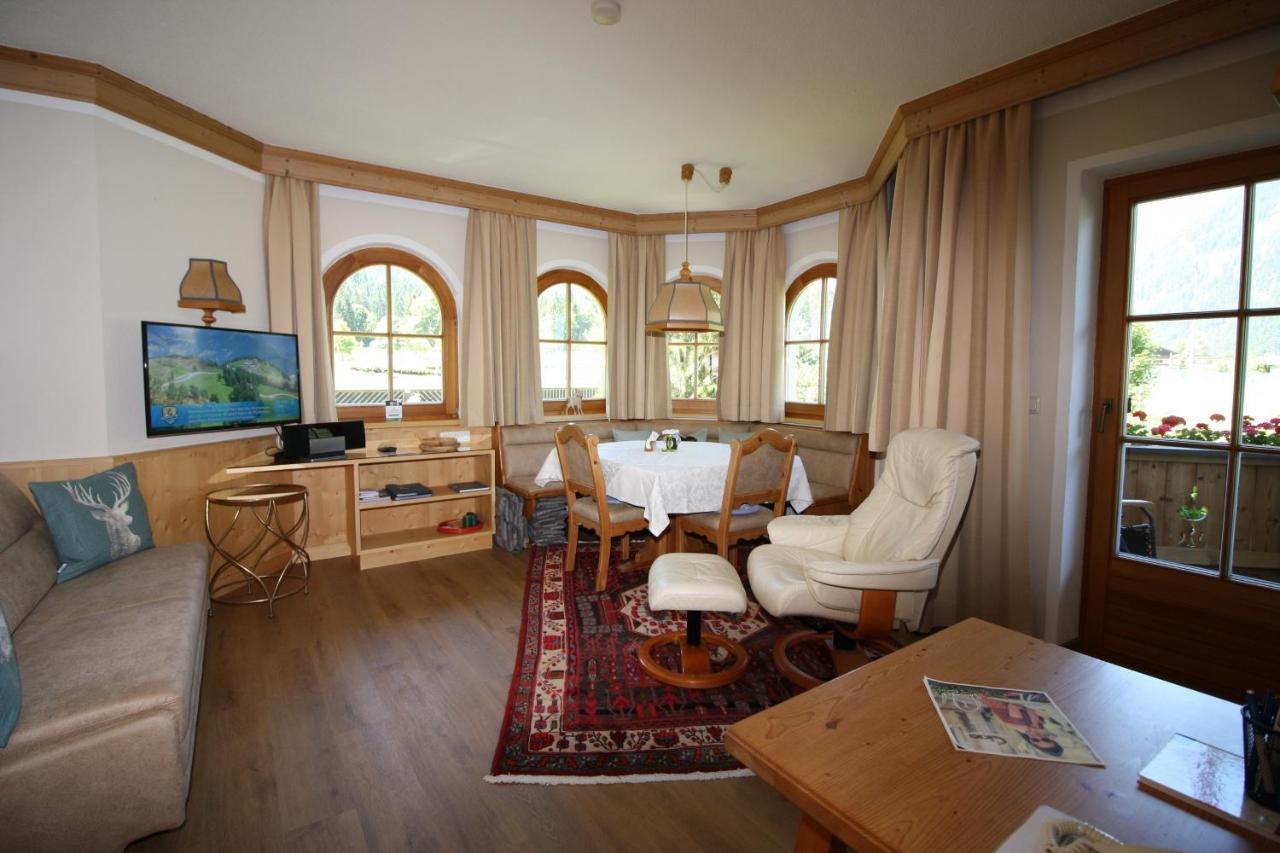 Aparthotel Vronis Waldhaus Adults Only Mayrhofen Exterior foto